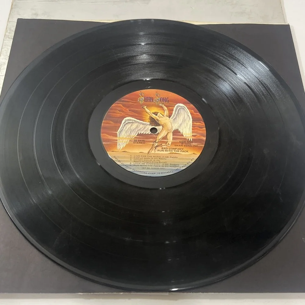 Bad Company – Run With The Pack Vinyl, LP‎ 1976 Swan Song – SS 8415 - Picture 12 of 13